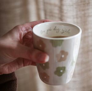 Mugg Tro på dig själv - Majas lyktor/ Barncancerfonden